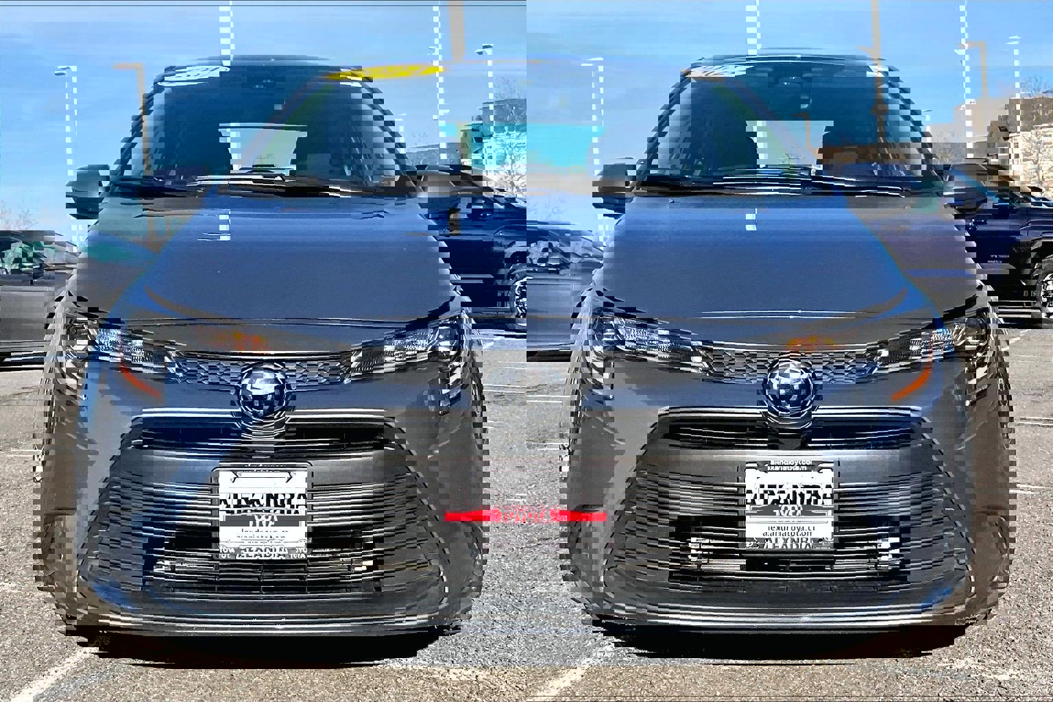 Used 2024 Toyota Corolla LE image 3