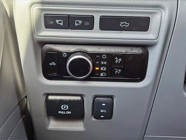 Used 2023 Ford F150 Lightning XLT AWD/4WD image 29