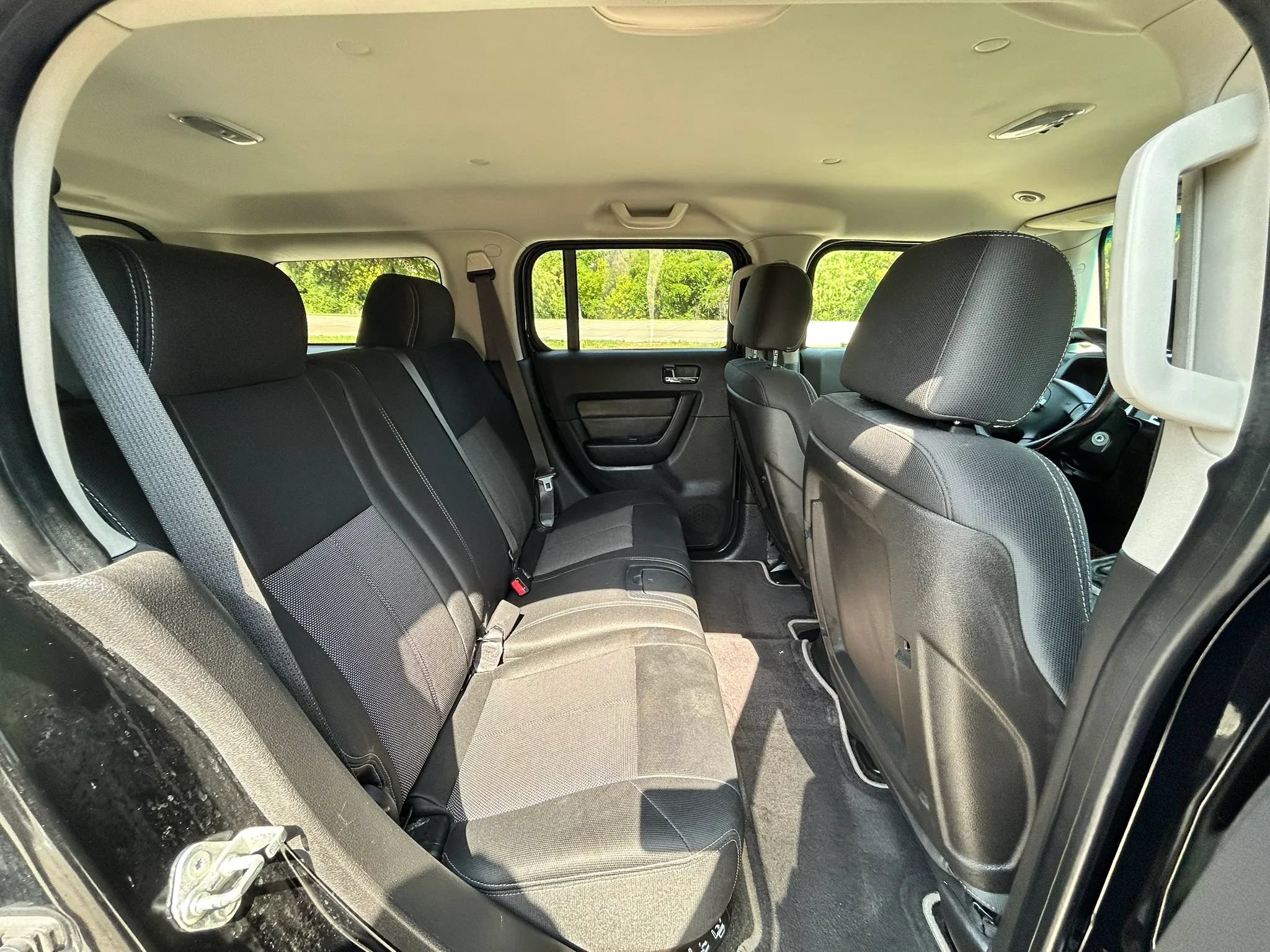 Used 2009 HUMMER H3 AWD/4WD image 14