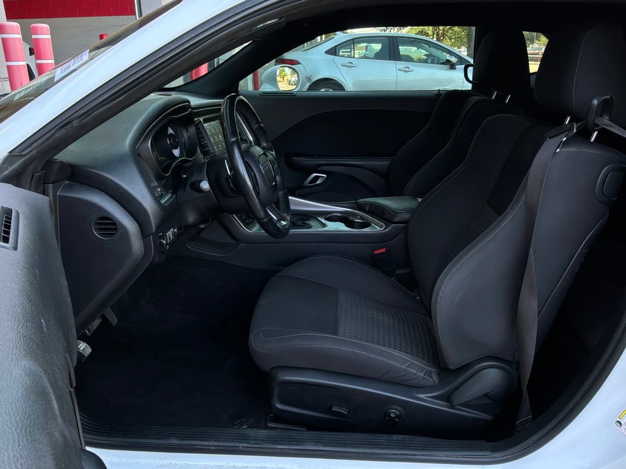 Used 2019 Dodge Challenger R/T w/ Driver Convenience Group RWD image 11