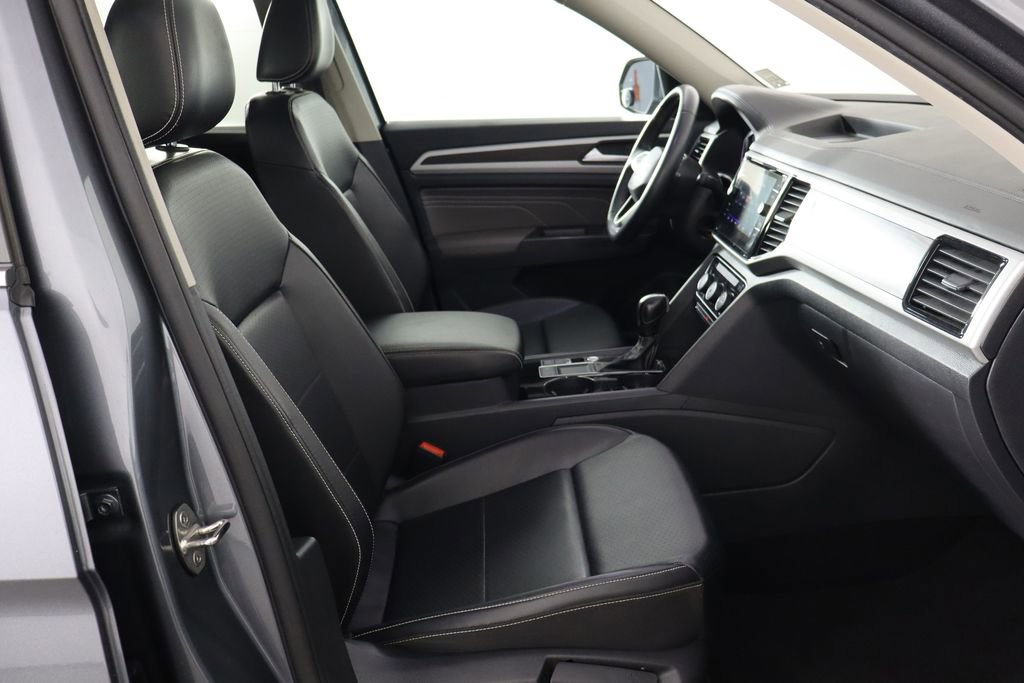 Used 2022 Volkswagen Atlas SE FWD image 18