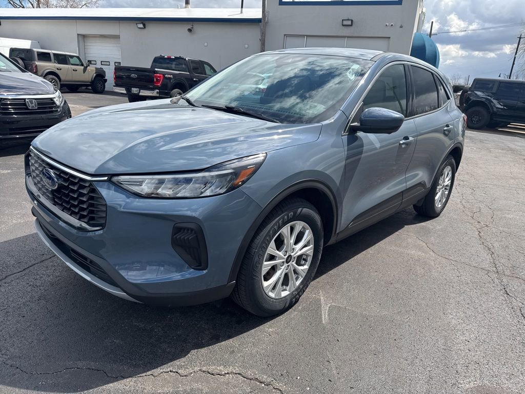Certified 2023 Ford Escape Active w/ Tech Pack #2 AWD/4WD image 13