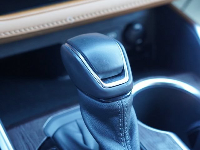 Used 2023 Toyota Highlander Platinum FWD image 36