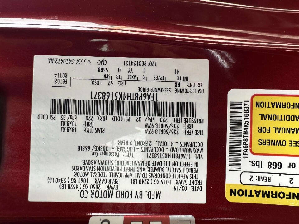 Used 2019 Ford Mustang Premium RWD image 20