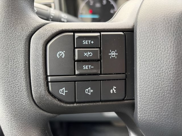 New 2026 Ford F550 4x4 Crew Cab image 11