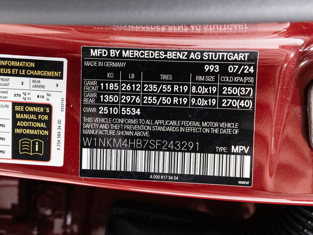 Certified 2025 Mercedes-Benz GLC 300 4MATIC w/ AMG Line image 41