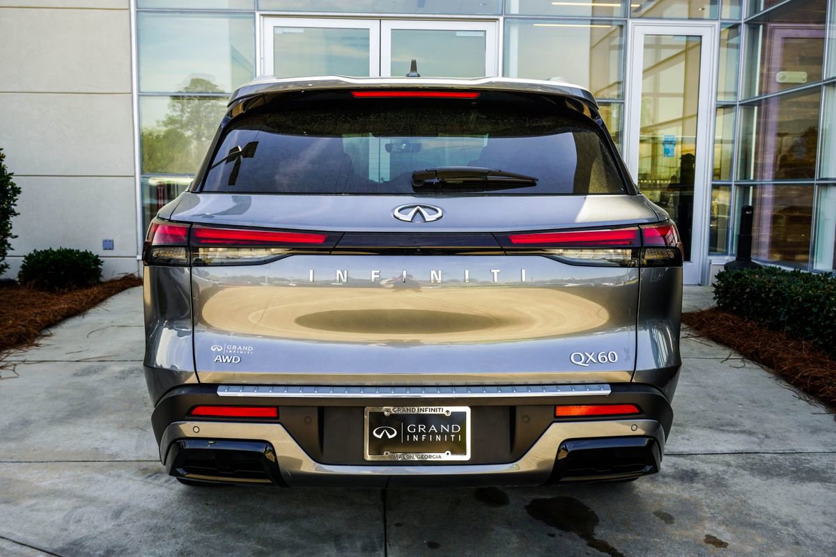 Certified 2023 INFINITI QX60 Luxe w/ Cargo Package image 12