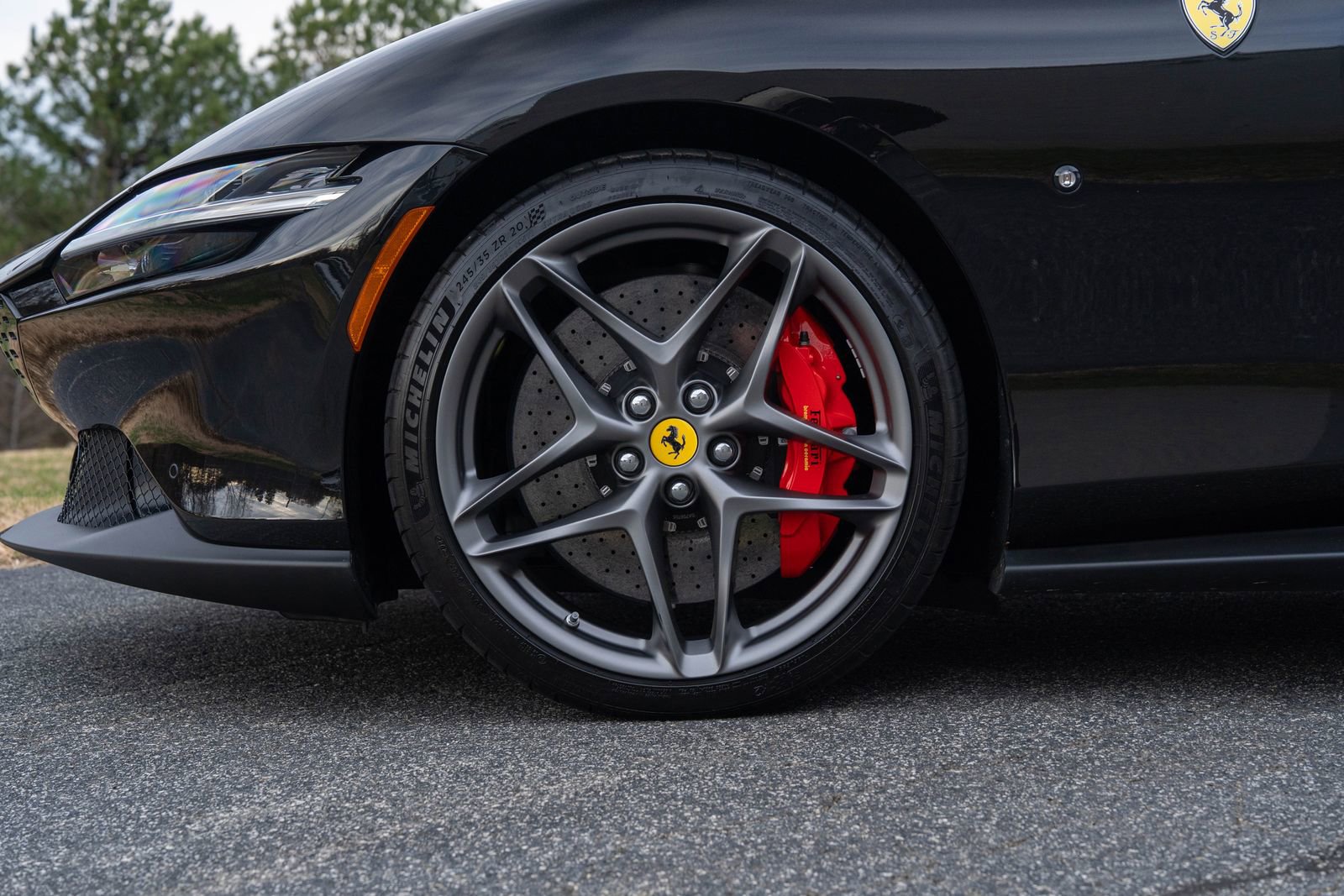 Certified 2022 Ferrari Roma image 9