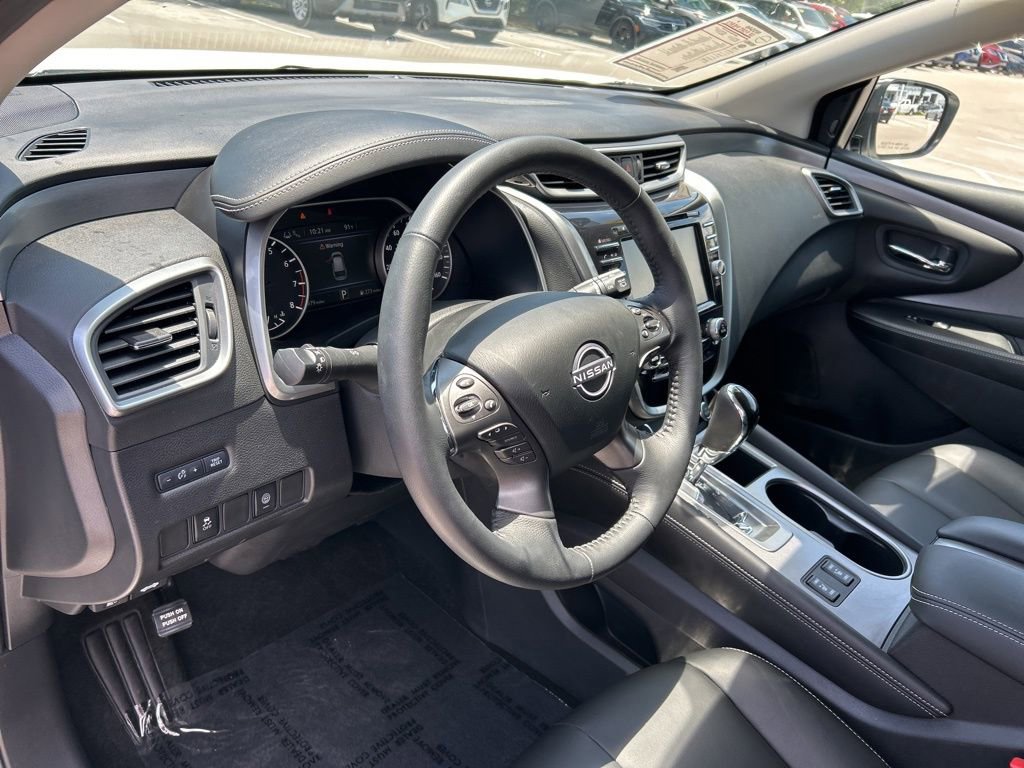 Certified 2024 Nissan Murano SV FWD image 23