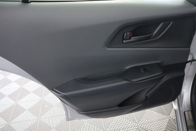 Used 2026 Toyota Prius LE AWD/4WD image 25