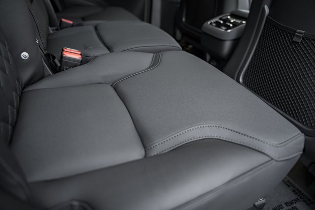 New 2026 Volvo XC90 B6 Plus w/ Protection Package Premier image 29