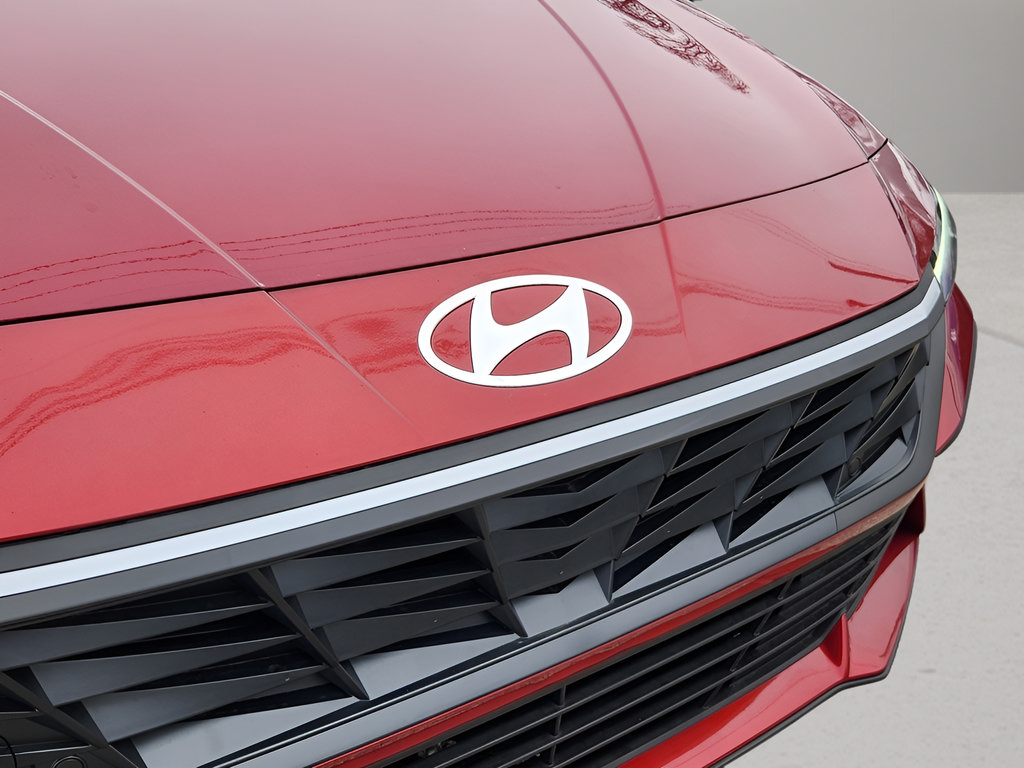 New 2026 Hyundai Elantra Sport w/ Cargo Package FWD image 9