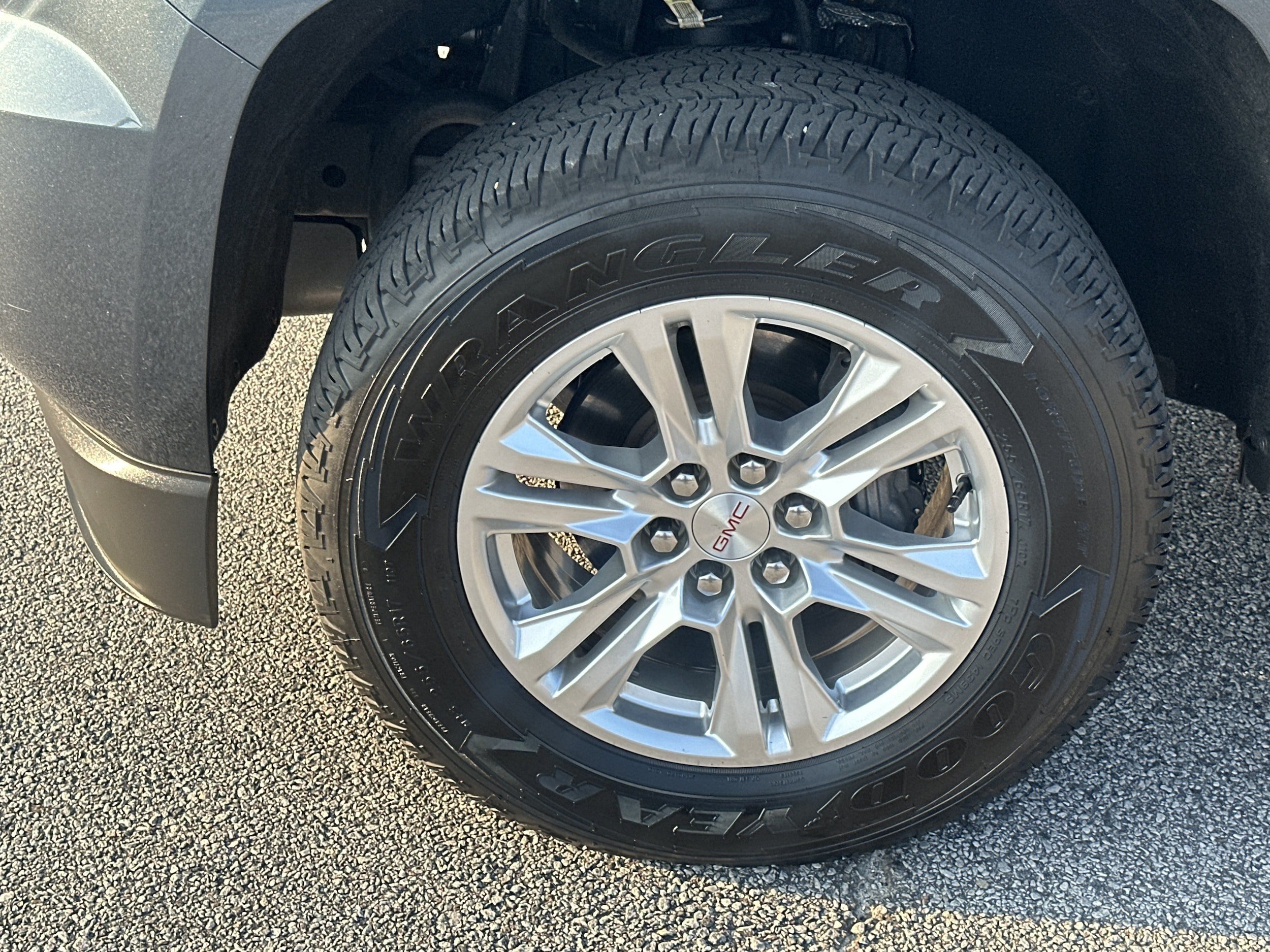 Used 2019 GMC Canyon SLE w/ SLE Convenience Package RWD image 11