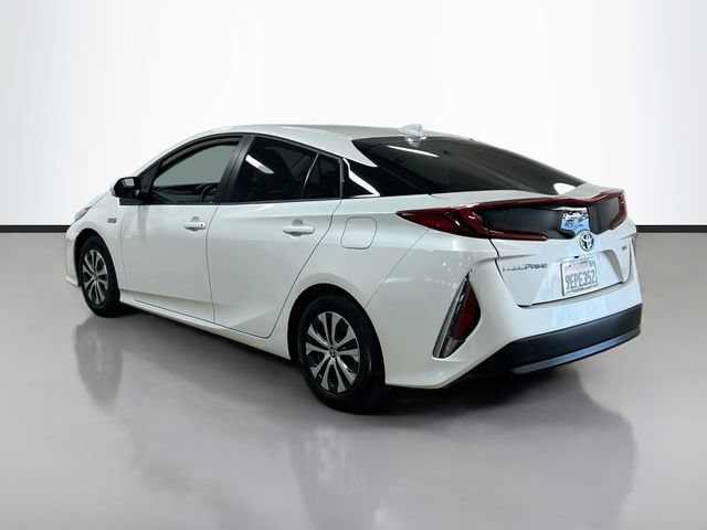 Used 2022 Toyota Prius Prime XLE FWD image 5