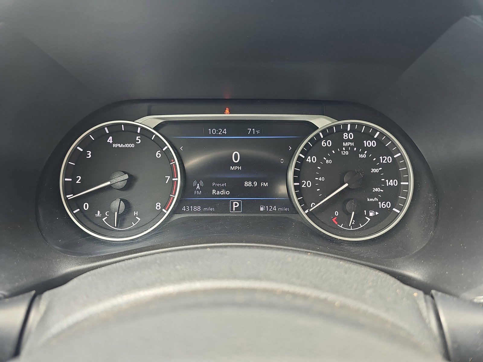 Used 2022 Nissan Sentra SR w/ SR Premium Package FWD image 20