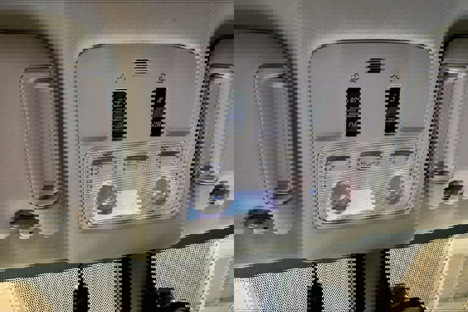 Used 2015 Toyota RAV4 Limited w/ Technology Package image 36