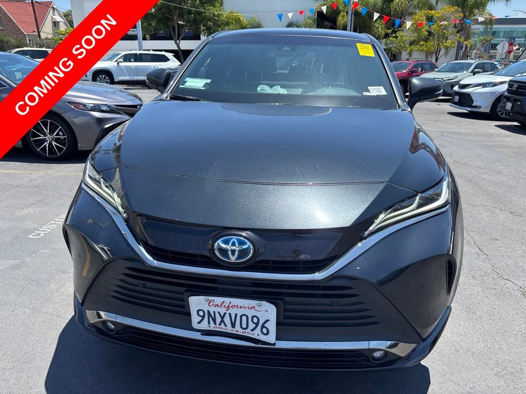 Used 2024 Toyota Venza Nightshade AWD/4WD image 10