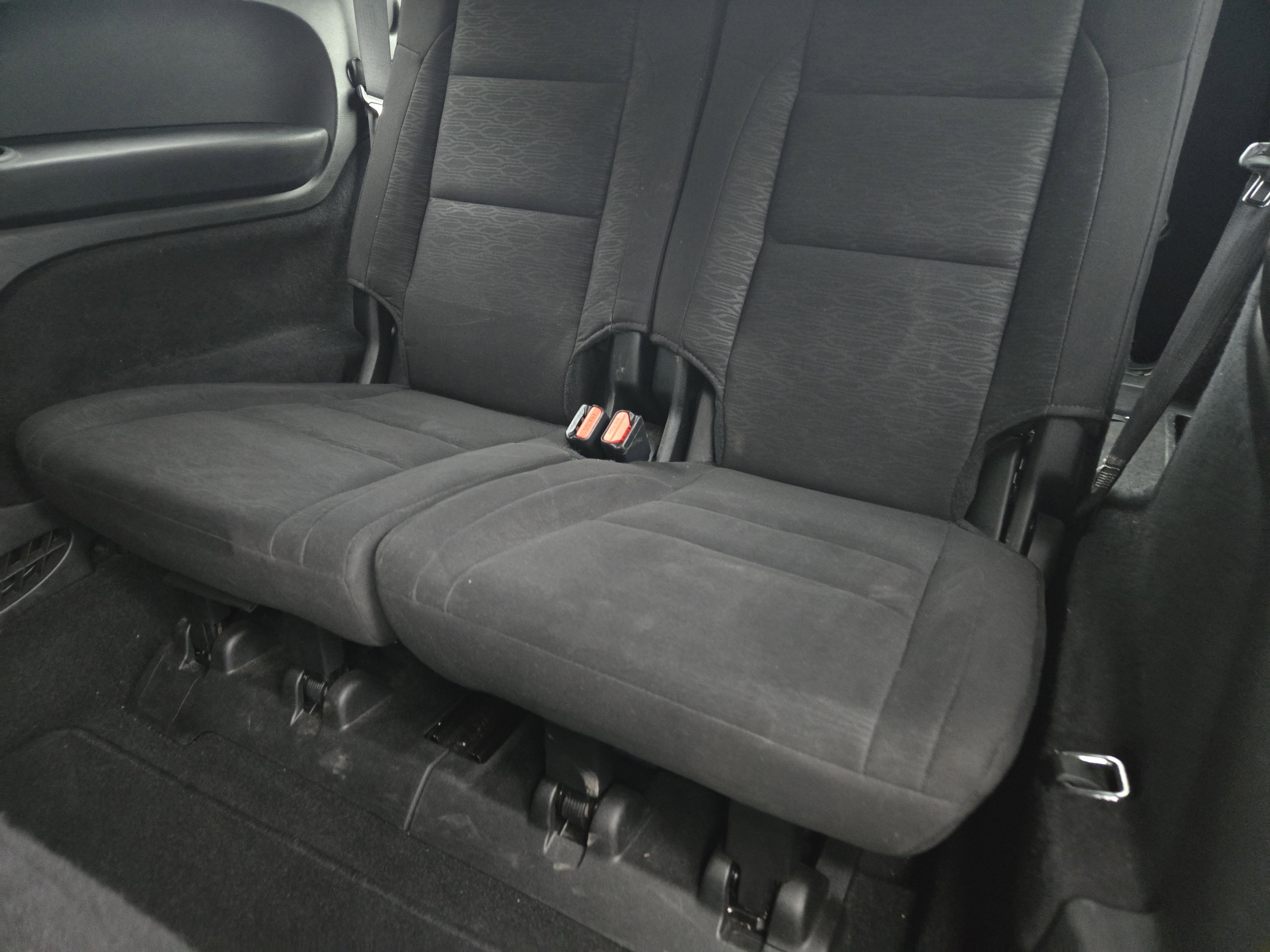 Used 2023 Dodge Durango GT image 33