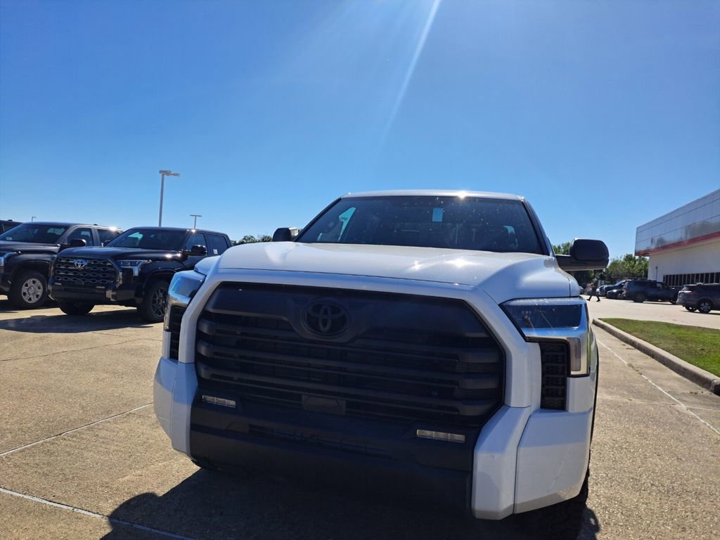 New 2026 Toyota Tundra SR5 image 2