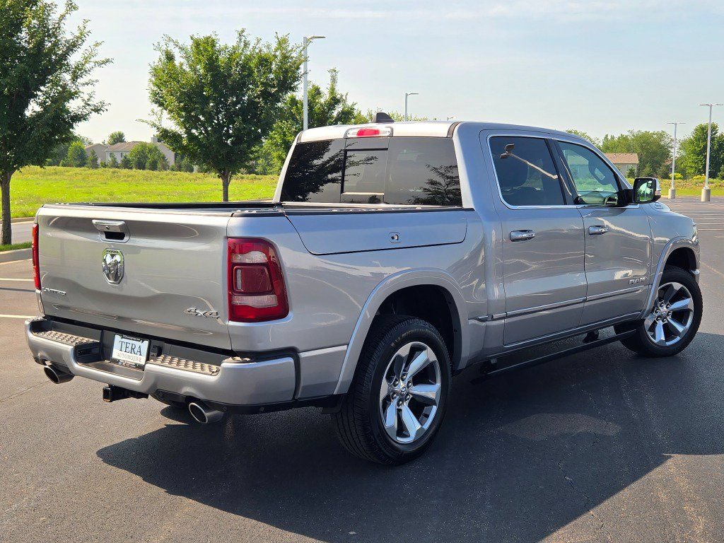 Used 2019 RAM 1500 Limited AWD/4WD image 11
