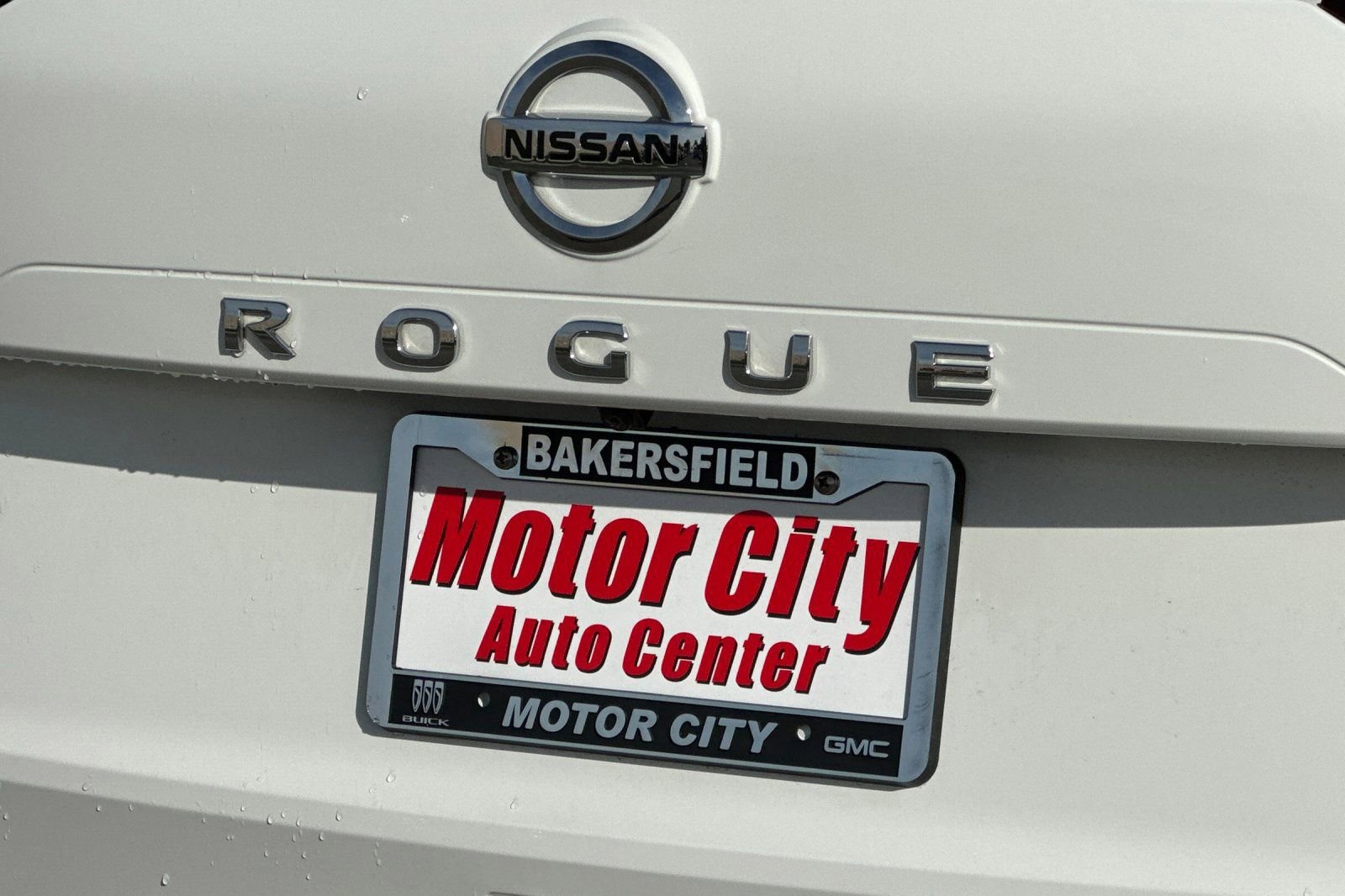 Used 2021 Nissan Rogue S image 27