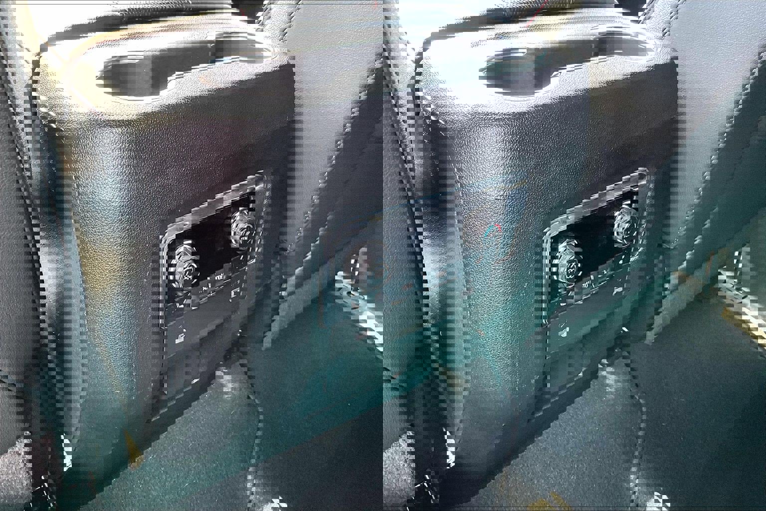 Certified 2024 Chevrolet Suburban RST w/ Luxury Package image 10