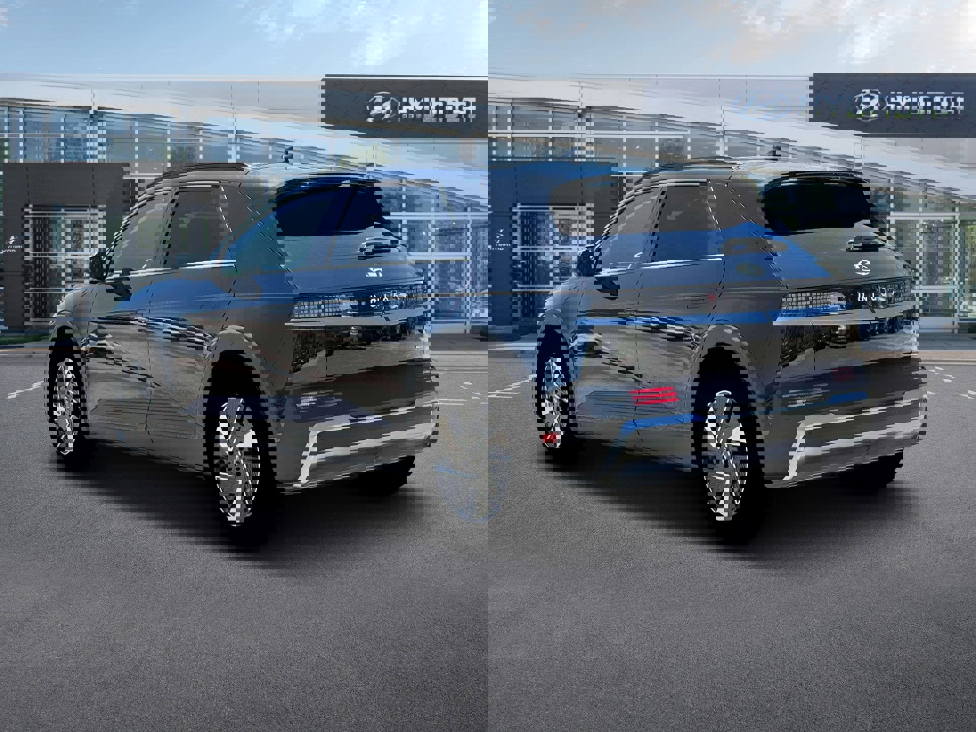 New 2026 Hyundai Ioniq 5 SEL image 5