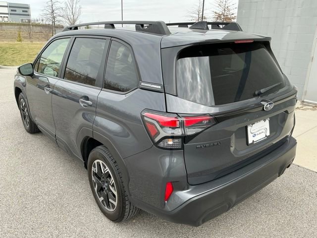 Certified 2025 Subaru Forester Premium image 2