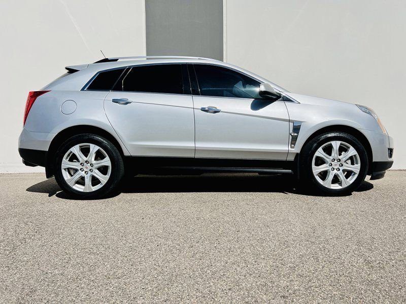 Used 2011 Cadillac SRX Premium AWD/4WD image 17