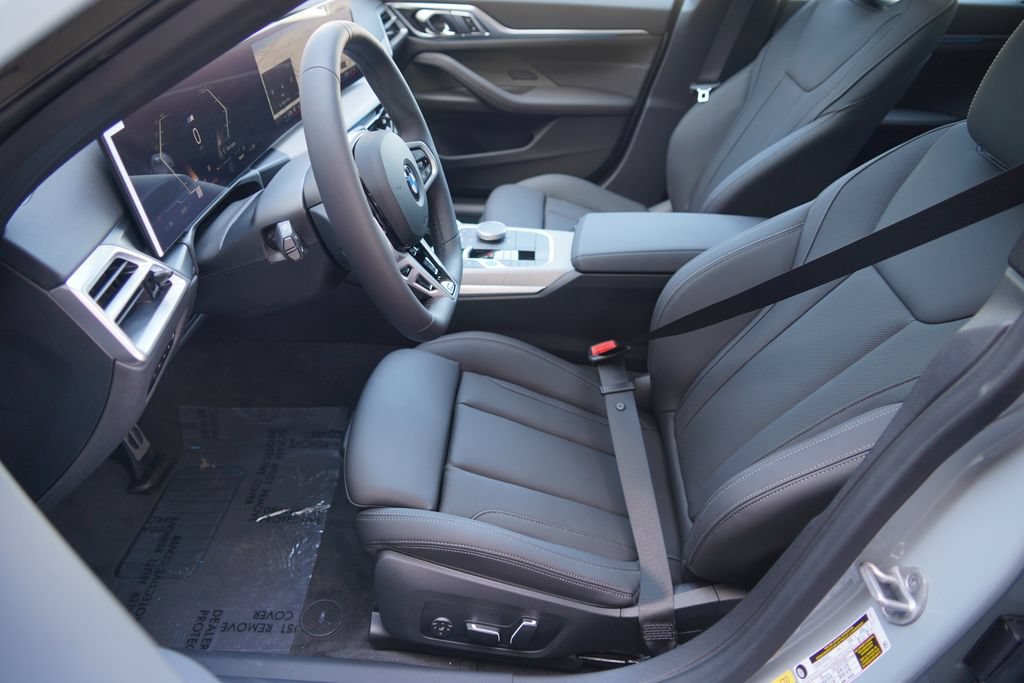 New 2026 BMW i4 eDrive40 w/ M Sport Package RWD image 10