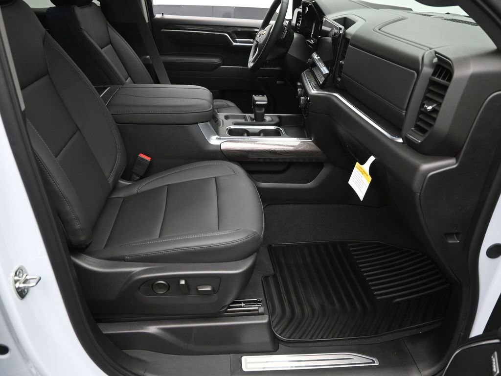 New 2026 Chevrolet Silverado 1500 LTZ w/ Z71 Off-Road Package image 7