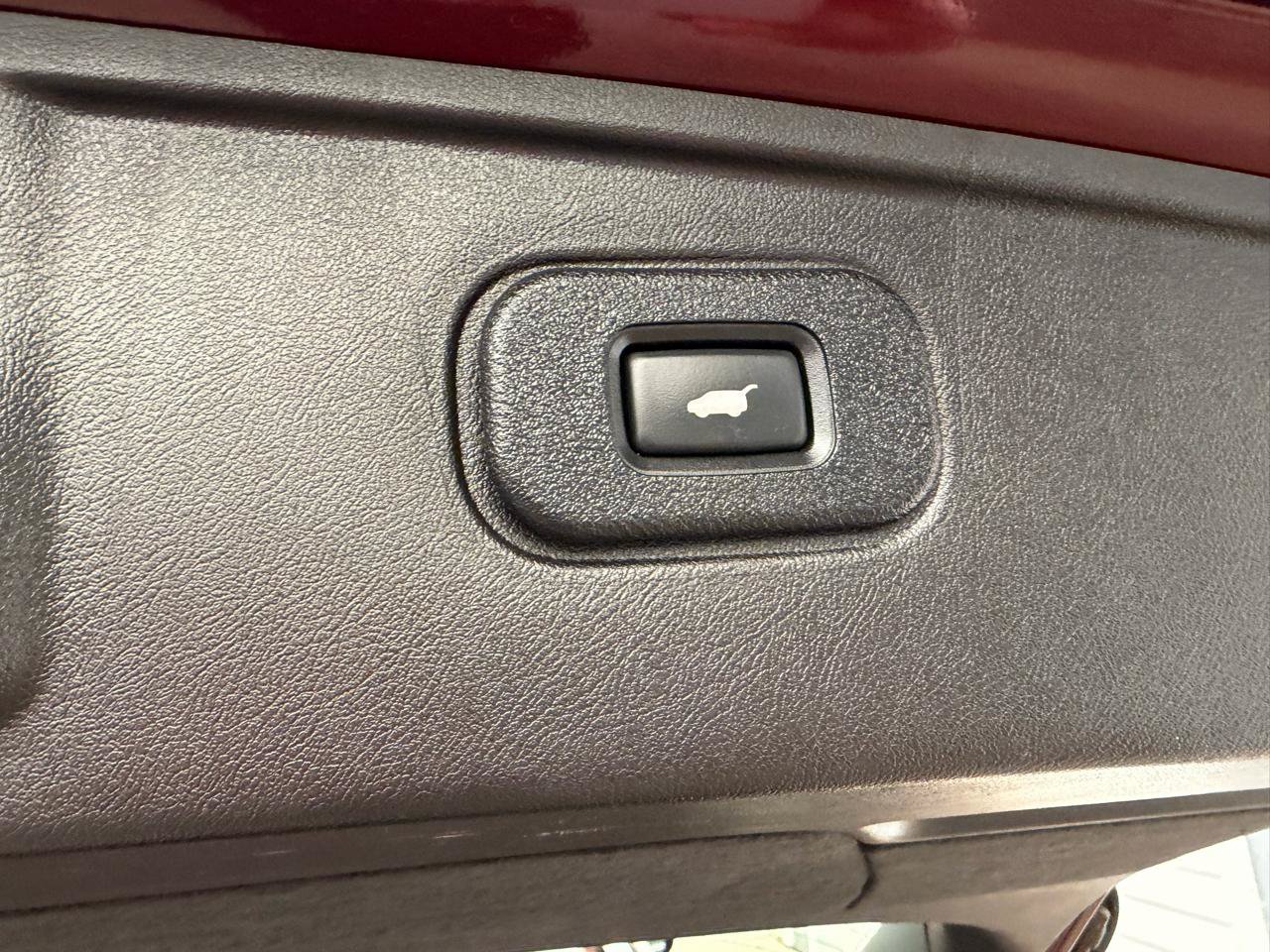 Used 2012 Acura TSX Sport Wagon FWD image 14