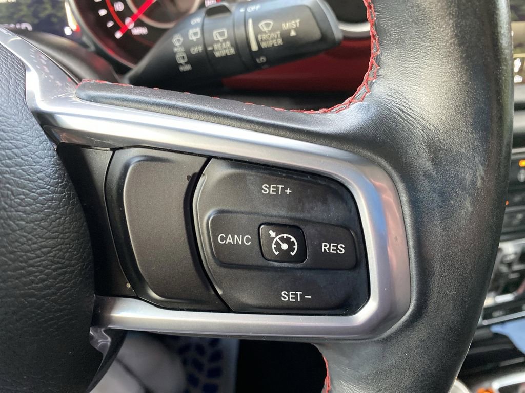 Used 2018 Jeep Wrangler Unlimited Rubicon image 36