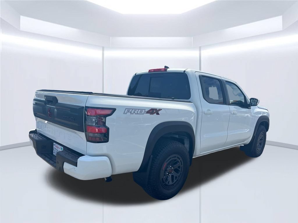 Used 2026 Nissan Frontier PRO-4X AWD/4WD image 5