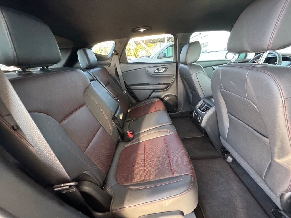 Used 2025 Chevrolet Blazer RS image 24