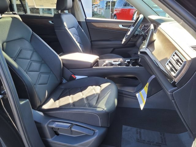 New 2026 Volkswagen Atlas SE FWD image 11