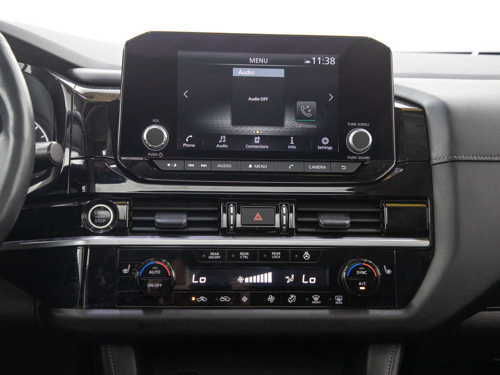 Used 2024 Nissan Pathfinder SV AWD/4WD image 20