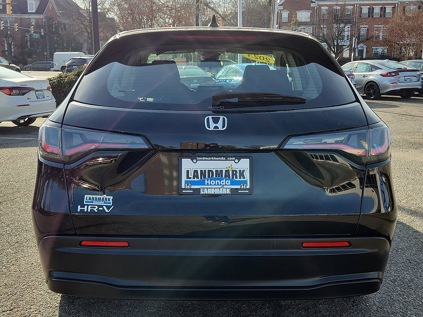 Used 2023 Honda HR-V LX image 5