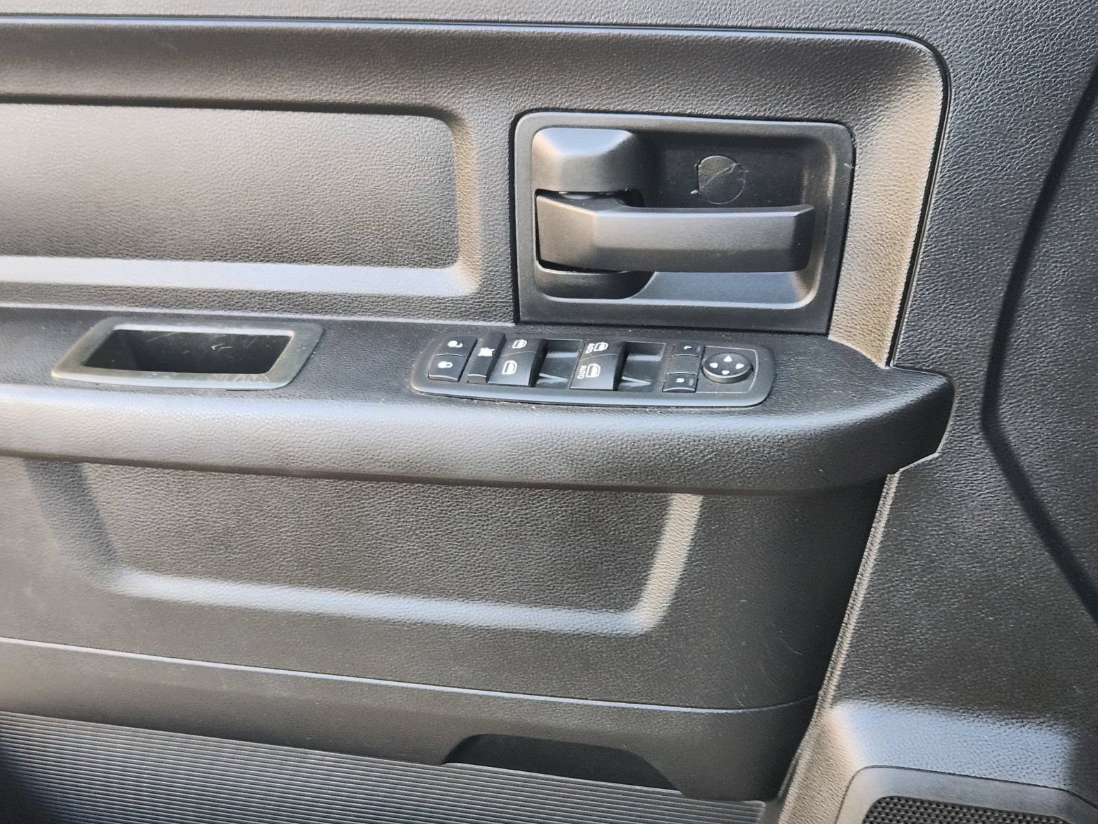 Used 2022 RAM 5500 Tradesman w/ Chrome Appearance Group AWD/4WD image 26