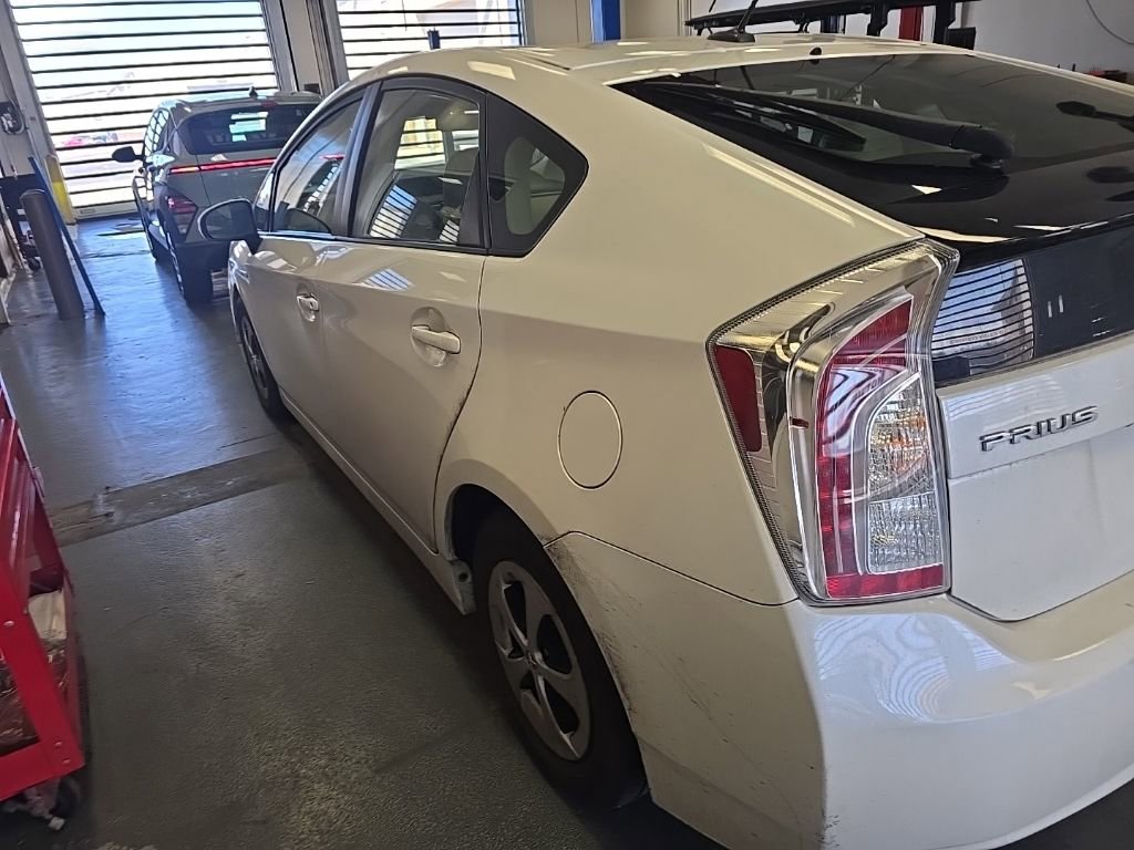 Used 2012 Toyota Prius Three image 7