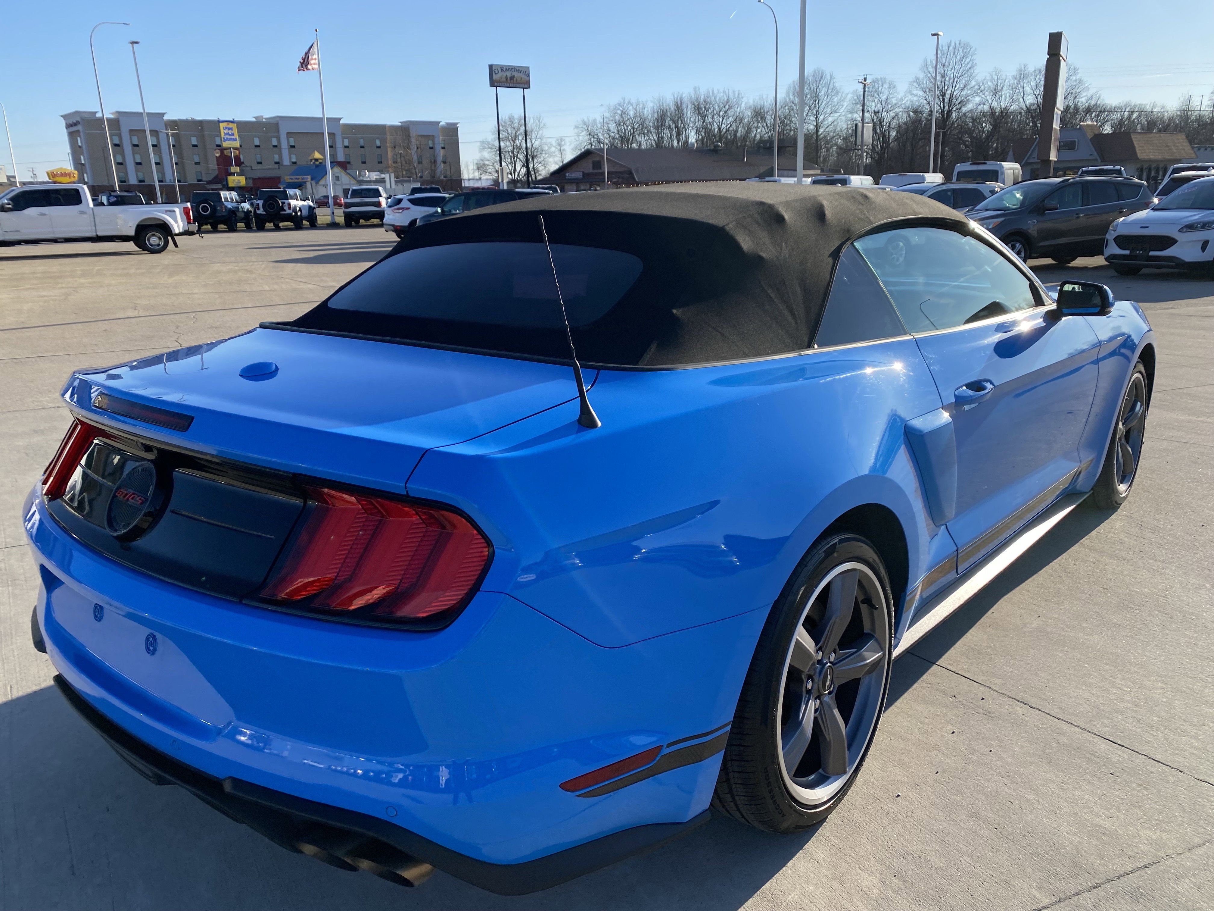 Used 2022 Ford Mustang GT Premium w/ GT Performance Package image 5