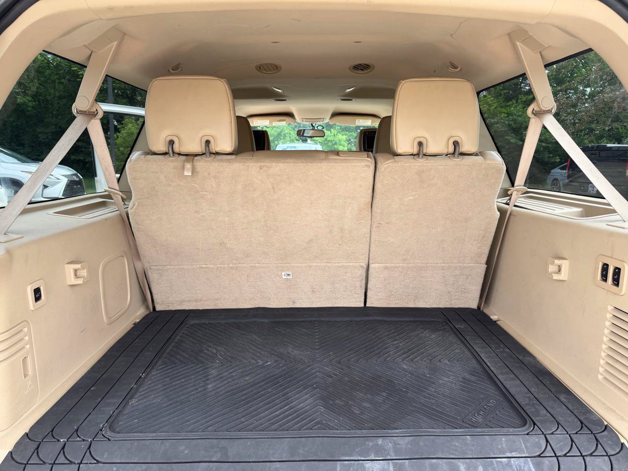 Used 2012 Ford Expedition EL XLT RWD image 16