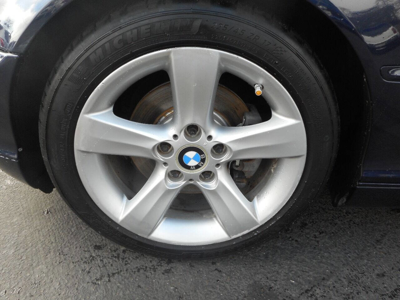 Used 2004 BMW 325Ci Coupe image 15