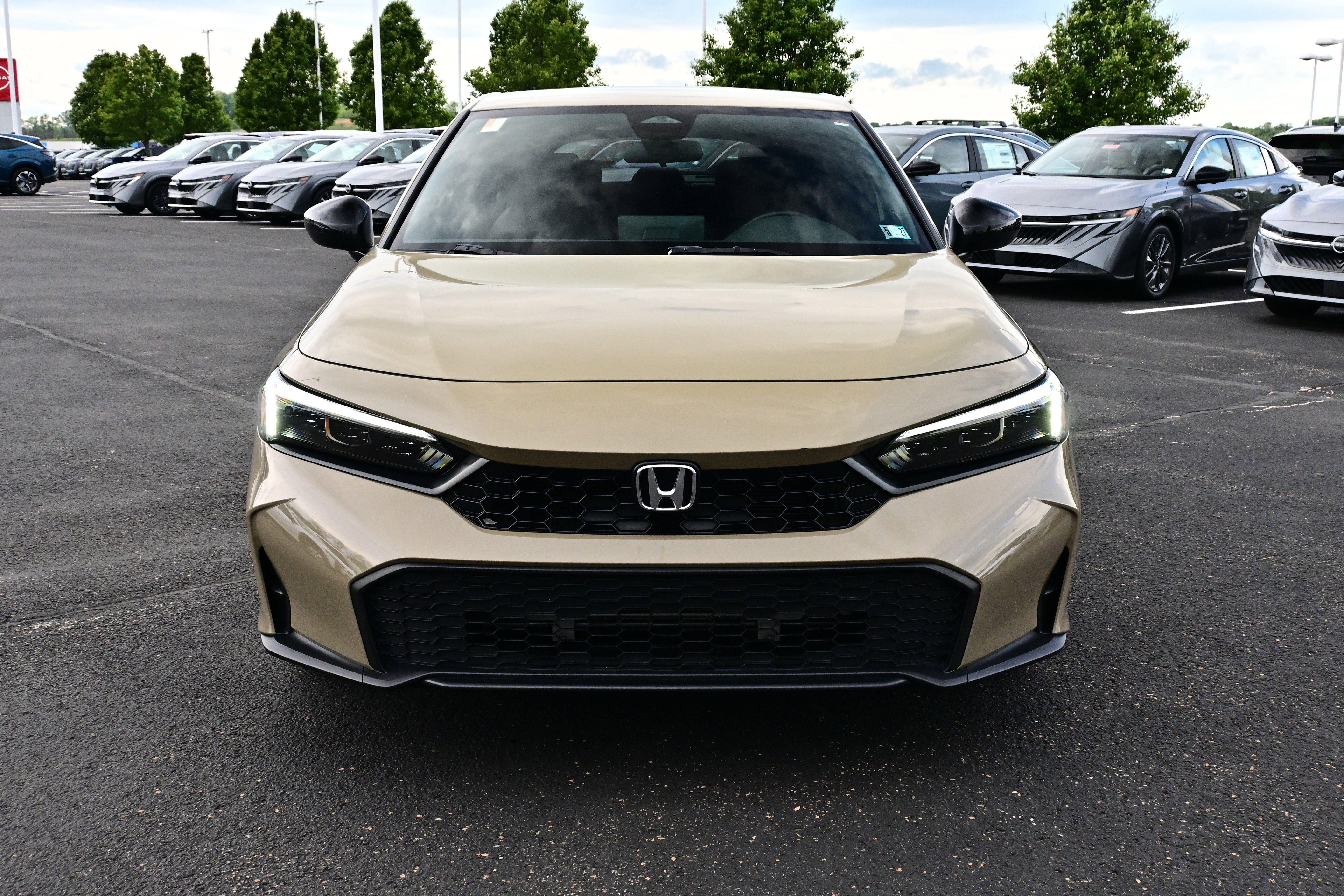 Used 2025 Honda Civic Sport image 3