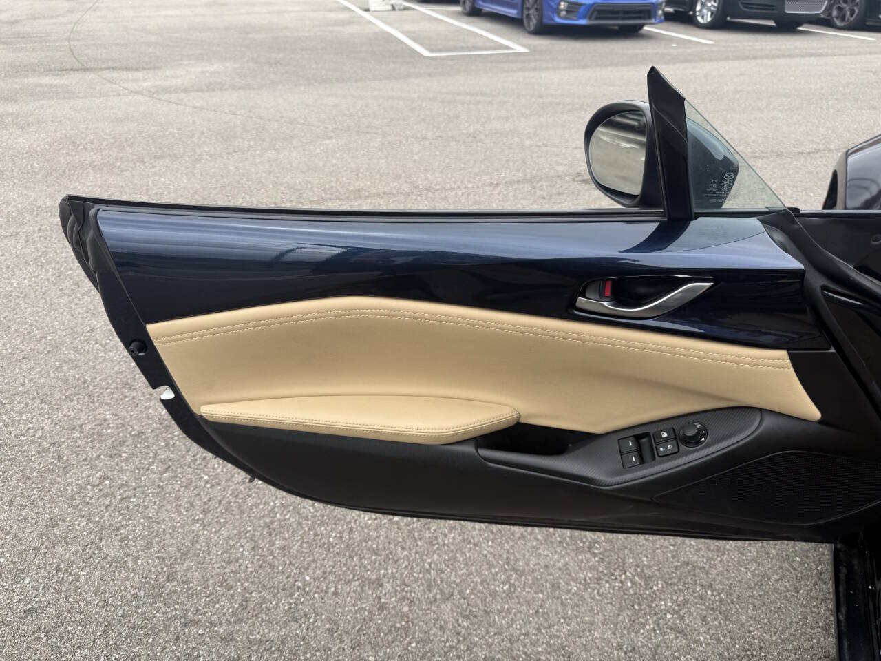 Used 2025 MAZDA MX-5 Miata RF Grand Touring RWD image 16