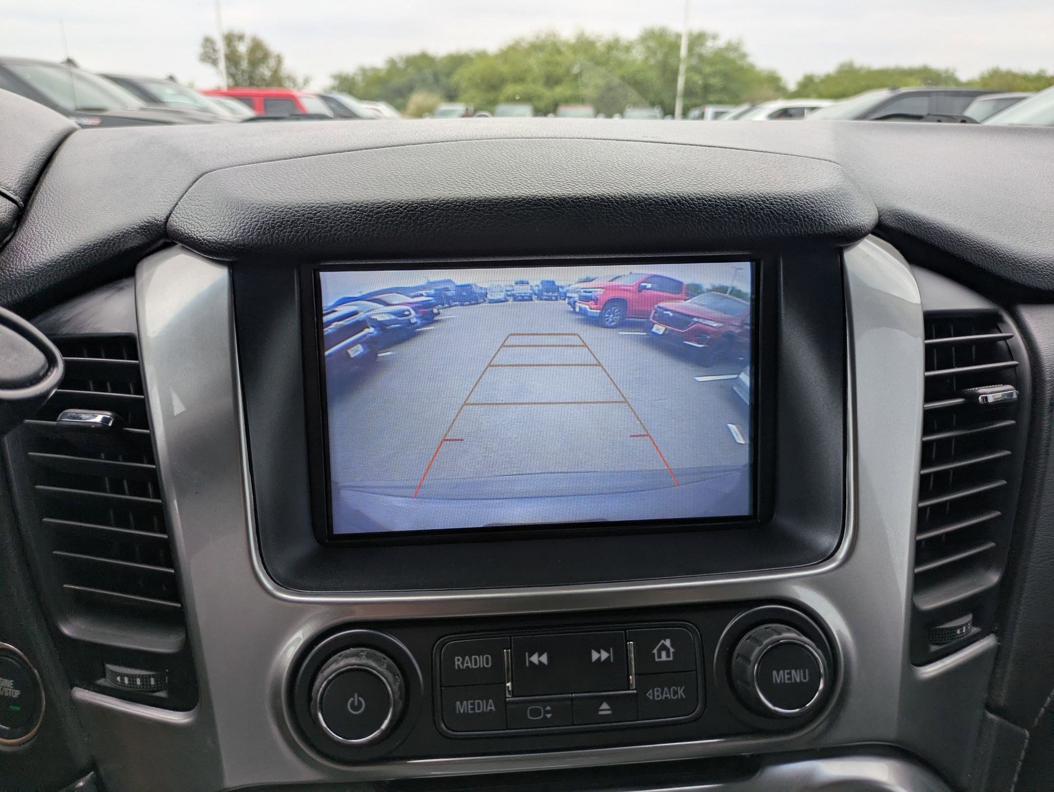 Used 2019 Chevrolet Tahoe LT image 18