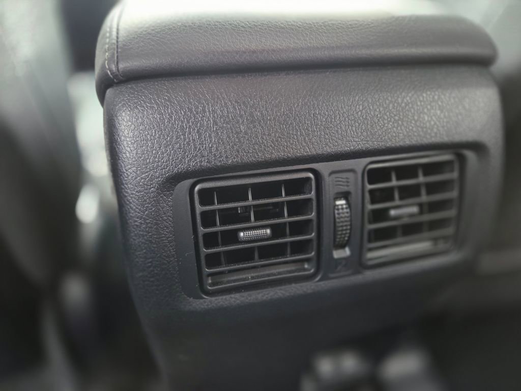 Used 2021 Toyota 4Runner Limited image 23
