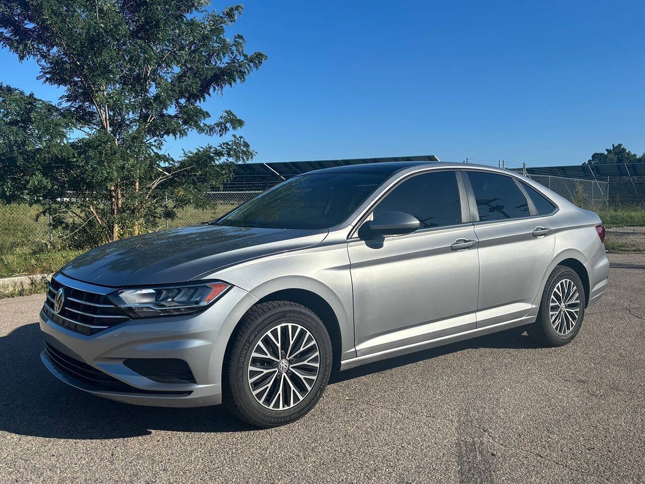 Used 2020 Volkswagen Jetta SE w/ SE Cold Weather Package