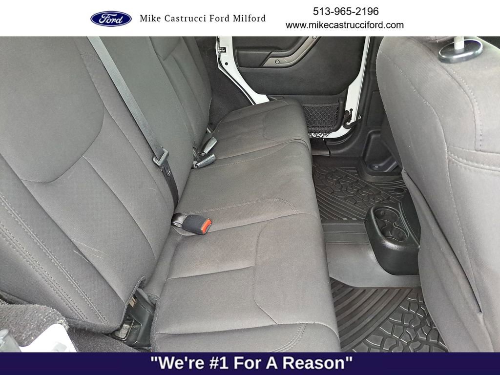 Used 2018 Jeep Wrangler Unlimited Sport S image 25