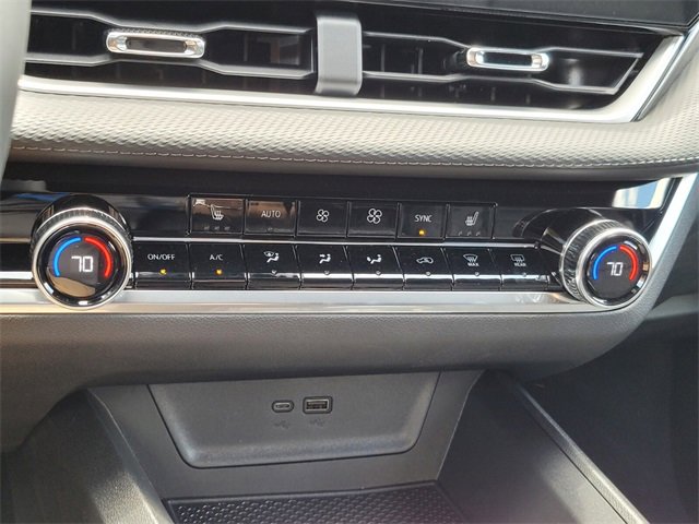 New 2026 Chevrolet Equinox LT w/ Convenience Package II image 24